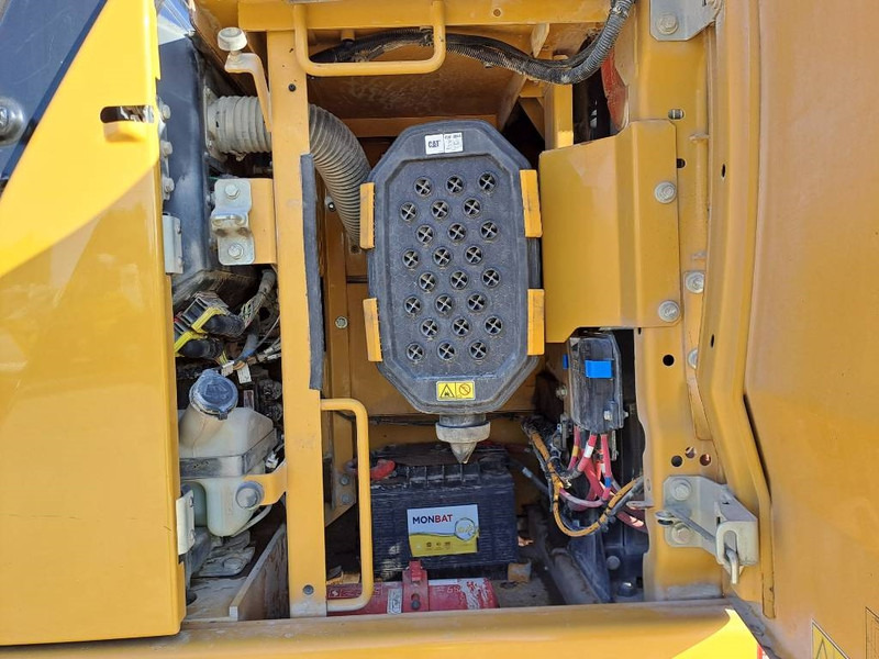 حفارات زحافة Cat 330NG: صور 15 حفارات زحافة Cat 330NG: صور 15