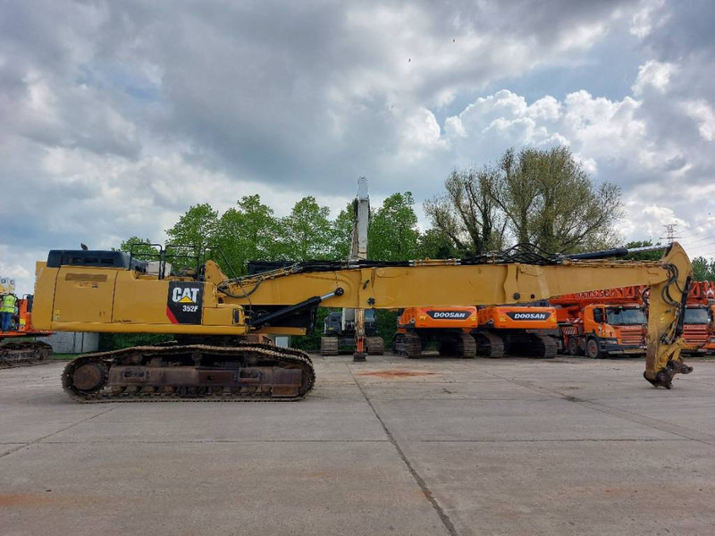 Cat 352 FL XE MHD (17m demolition) - حفارات زحافة: صور 4 Cat 352 FL XE MHD (17m demolition) - حفارات زحافة: صور 4