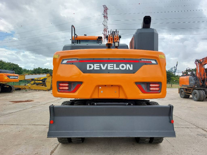 Develon DX 140 W-7 - حفارة على عجلات: صور 5 Develon DX 140 W-7 - حفارة على عجلات: صور 5