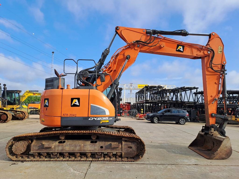 Doosan DX 235 LCR-5 - حفارات زحافة: صور 5 Doosan DX 235 LCR-5 - حفارات زحافة: صور 5