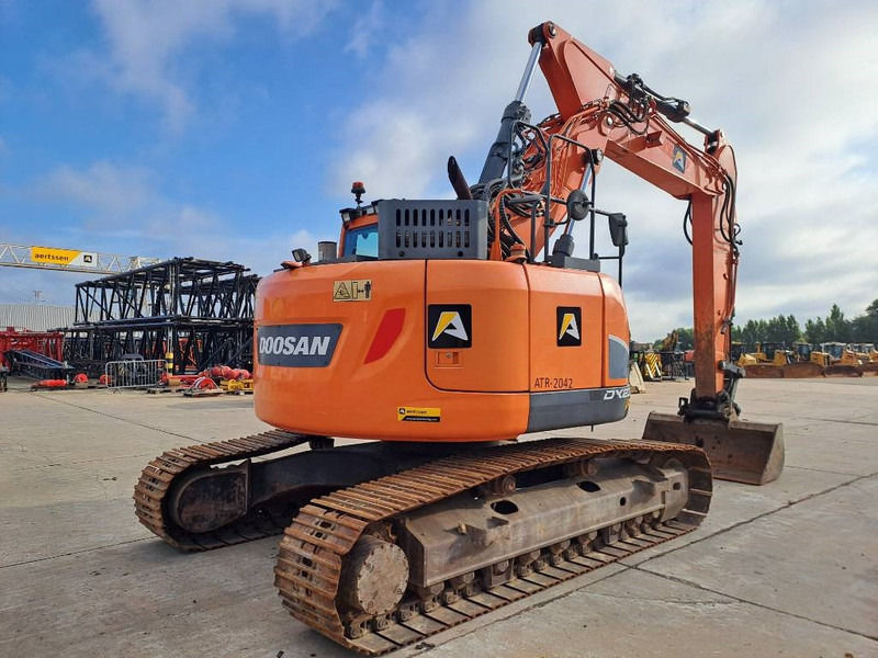 Doosan DX 235 LCR-5 - حفارات زحافة: صور 4 Doosan DX 235 LCR-5 - حفارات زحافة: صور 4