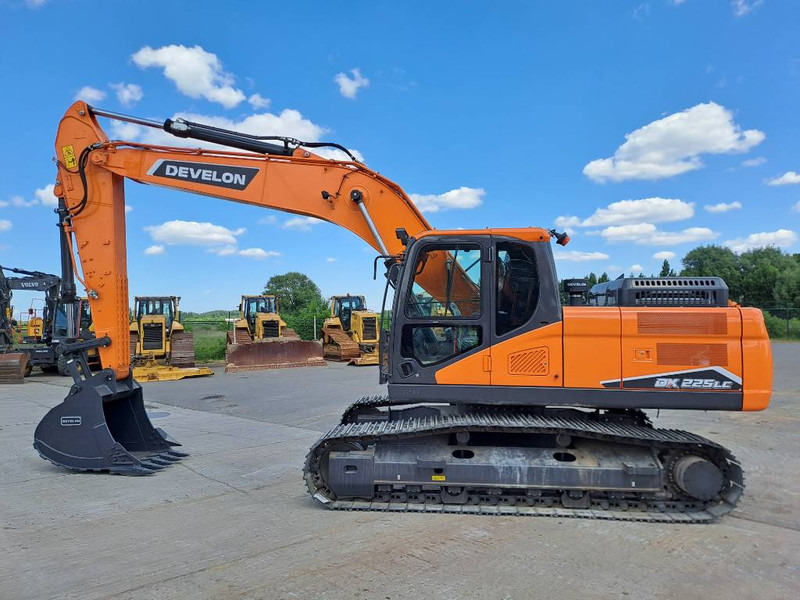Doosan DX225LC-7M - حفارات زحافة: صور 1 Doosan DX225LC-7M - حفارات زحافة: صور 1