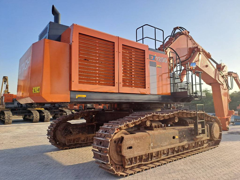 Hitachi EX1200-6 ME (New Boom + Stick)(Jebel Ali, UAE) - حفارات زحافة: صور 4 Hitachi EX1200-6 ME (New Boom + Stick)(Jebel Ali, UAE) - حفارات زحافة: صور 4
