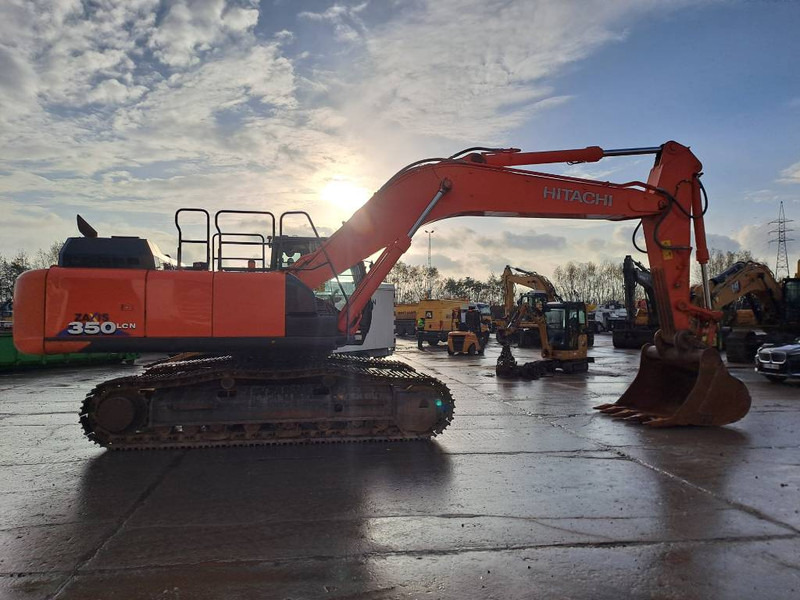 Hitachi ZX 350 LCN-6 - حفارات زحافة: صور 5 Hitachi ZX 350 LCN-6 - حفارات زحافة: صور 5