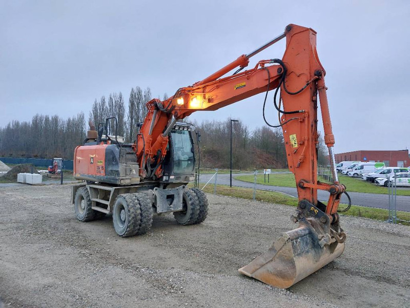 Hitachi ZX170W-5B - حفارة على عجلات: صور 3 Hitachi ZX170W-5B - حفارة على عجلات: صور 3