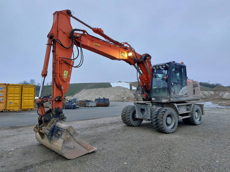 Hitachi ZX170W-5B - حفارة على عجلات: صور 2 Hitachi ZX170W-5B - حفارة على عجلات: صور 2