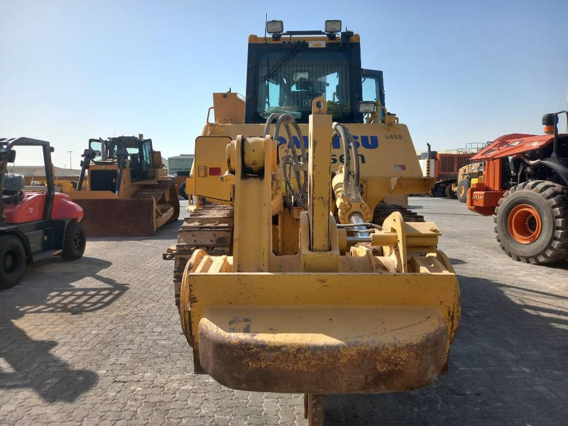 Komatsu D155A-6R (4 Pcs available in Abu Dhabi) - بلدوزر: صور 4 Komatsu D155A-6R (4 Pcs available in Abu Dhabi) - بلدوزر: صور 4