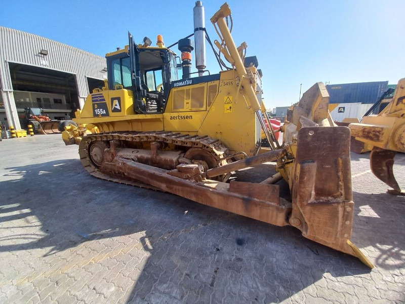 Komatsu D155A-6R (4 Pcs available in Abu Dhabi) - بلدوزر: صور 2 Komatsu D155A-6R (4 Pcs available in Abu Dhabi) - بلدوزر: صور 2