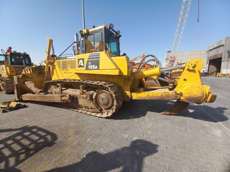 Komatsu D155A-6R (4 Pcs available in Abu Dhabi) - بلدوزر: صور 3 Komatsu D155A-6R (4 Pcs available in Abu Dhabi) - بلدوزر: صور 3