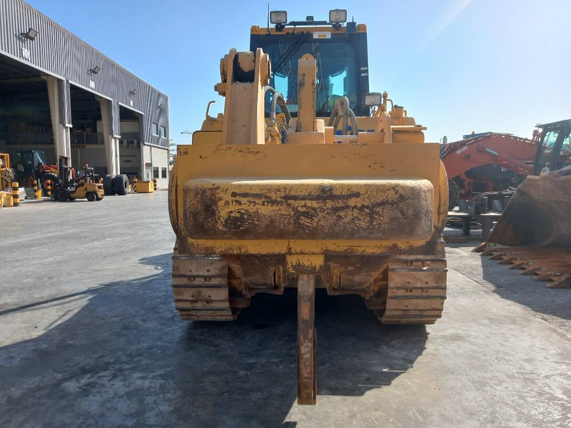 Komatsu D155A-6R (4 Pcs available in Abu Dhabi) - بلدوزر: صور 2 Komatsu D155A-6R (4 Pcs available in Abu Dhabi) - بلدوزر: صور 2