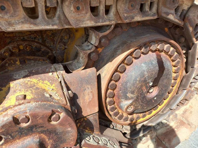 بلدوزر Komatsu D155A-6R (4 pieces available - Abu Dhabi): صور 18