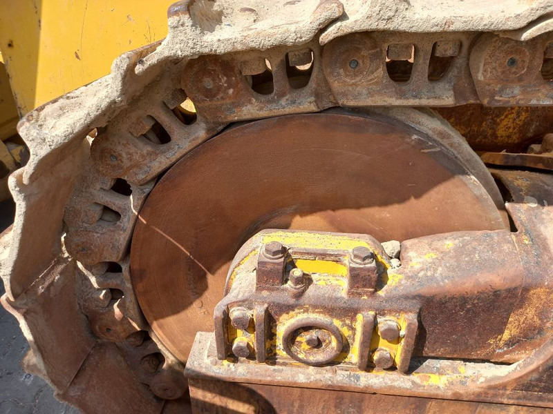 بلدوزر Komatsu D155A-6R (4 pieces available - Abu Dhabi): صور 19