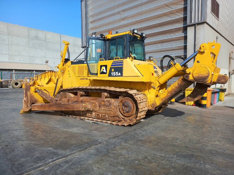 Komatsu D155A-6R - بلدوزر: صور 2 Komatsu D155A-6R - بلدوزر: صور 2