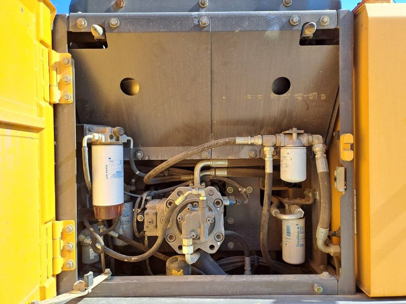 حفارات زحافة Volvo EC220EL: صور 13 حفارات زحافة Volvo EC220EL: صور 13