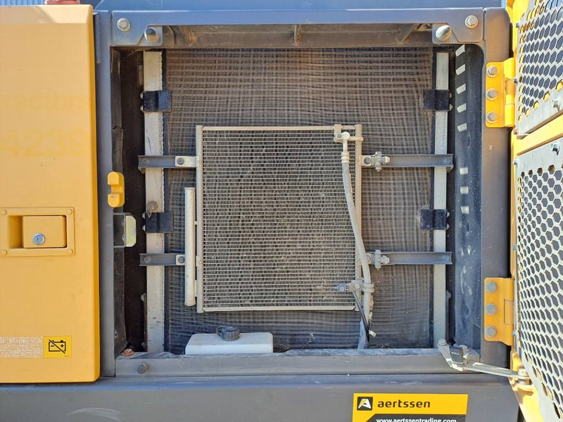 حفارات زحافة Volvo EC220EL: صور 18 حفارات زحافة Volvo EC220EL: صور 18