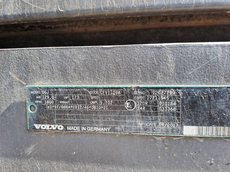 حفارات زحافة Volvo EC220EL: صور 12 حفارات زحافة Volvo EC220EL: صور 12