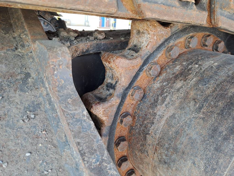 حفارات زحافة Volvo EC220EL: صور 14 حفارات زحافة Volvo EC220EL: صور 14