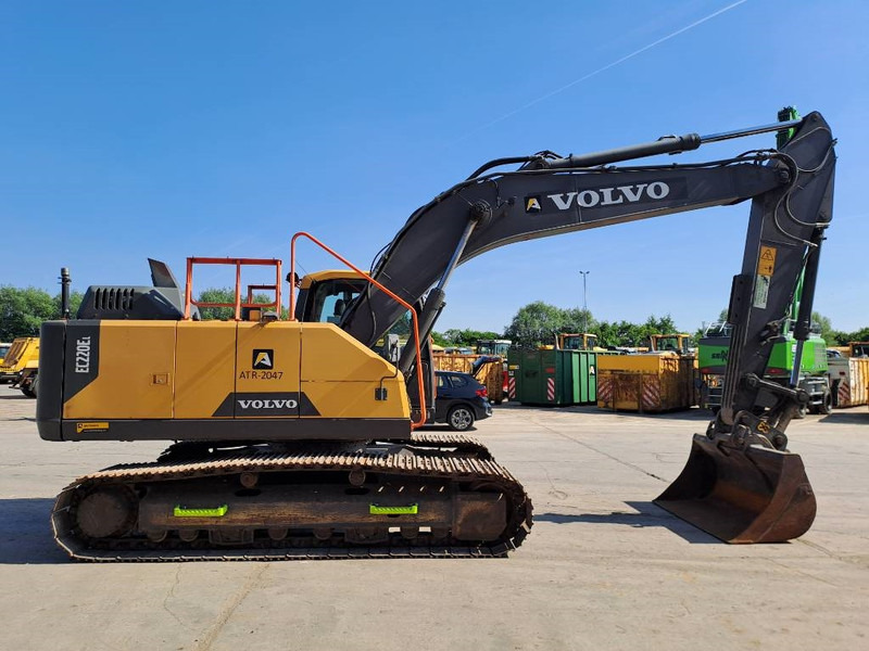 Volvo EC220EL - حفارات زحافة: صور 5 Volvo EC220EL - حفارات زحافة: صور 5