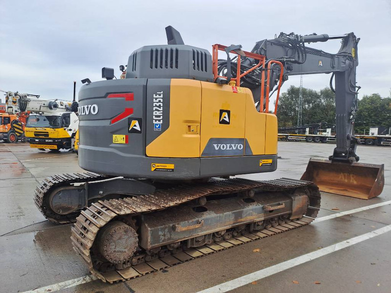 Volvo ECR 235 E - حفارات زحافة: صور 4 Volvo ECR 235 E - حفارات زحافة: صور 4