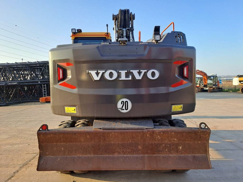 Volvo EW160E - حفارة على عجلات: صور 3 Volvo EW160E - حفارة على عجلات: صور 3