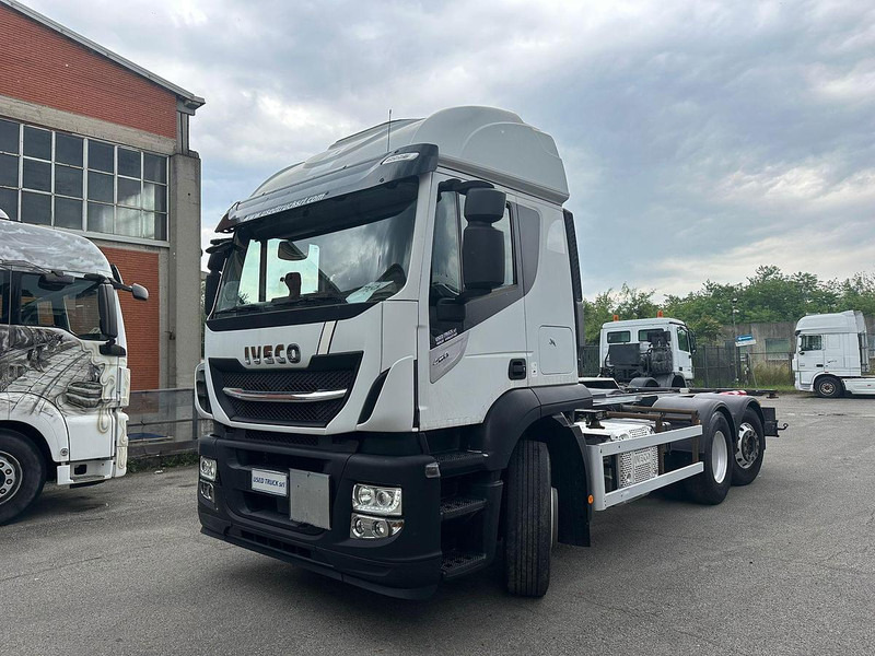 Iveco Stralis 460 - الشاسيه شاحنة: صور 1 Iveco Stralis 460 - الشاسيه شاحنة: صور 1