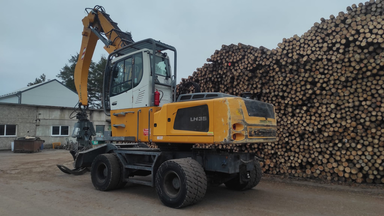 LIEBHERR LH 35 M Litronic - حفارة النقل والشحن: صور 2 LIEBHERR LH 35 M Litronic - حفارة النقل والشحن: صور 2