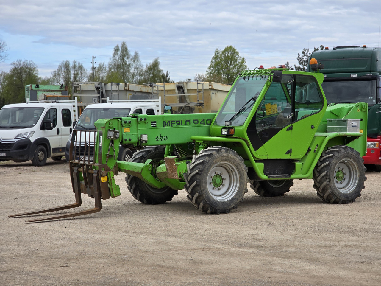MERLO P40.14 K - جرافة ذات عجلات تلسكوبية: صور 2 MERLO P40.14 K - جرافة ذات عجلات تلسكوبية: صور 2