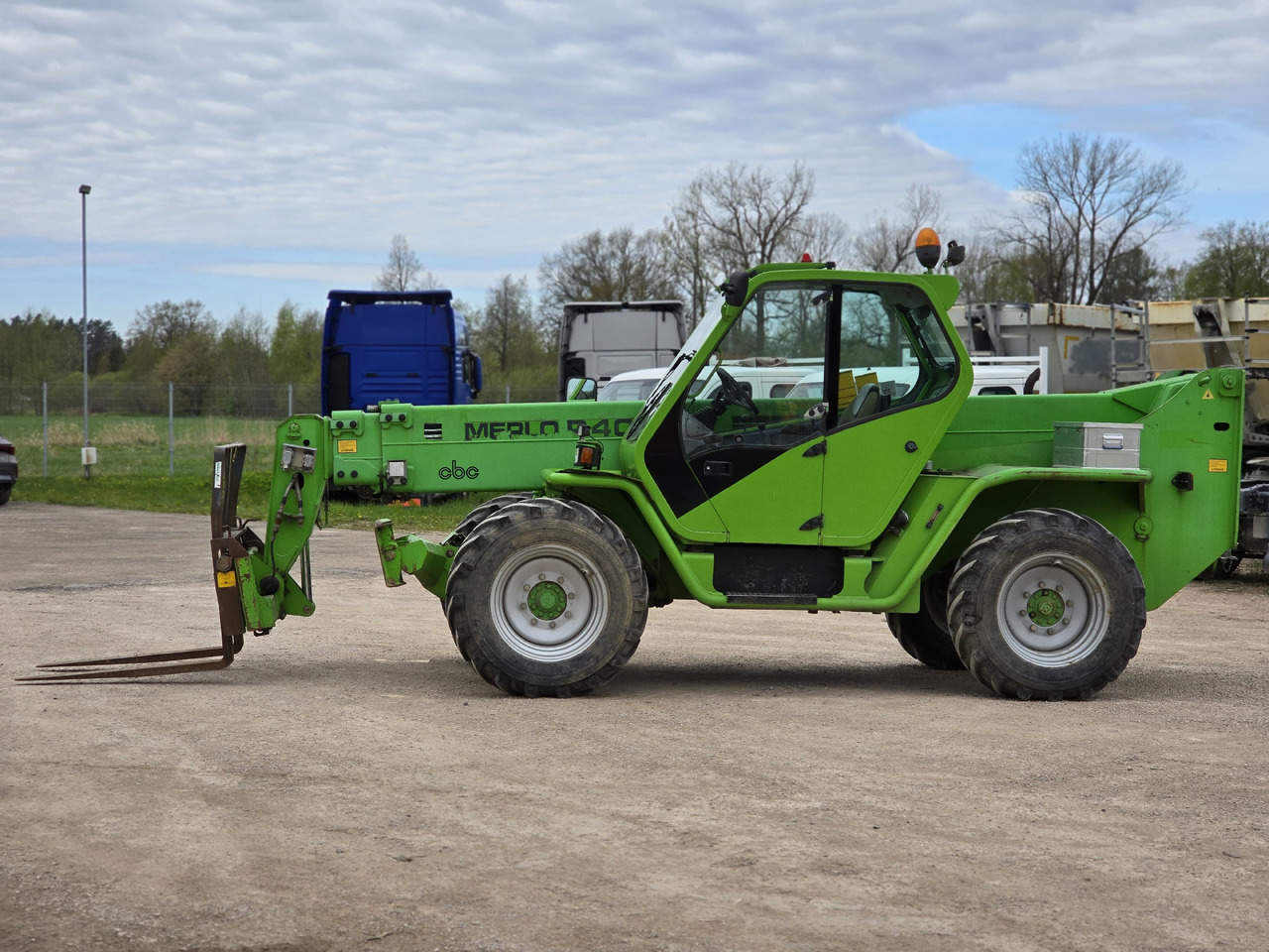 MERLO P40.14 K - جرافة ذات عجلات تلسكوبية: صور 1 MERLO P40.14 K - جرافة ذات عجلات تلسكوبية: صور 1