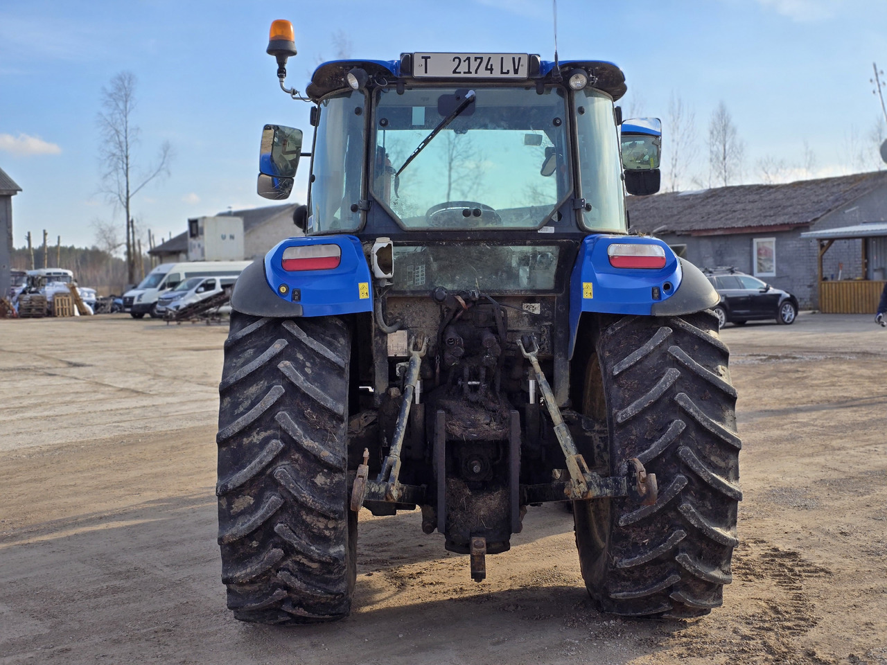 New Holland T5.115 - جرار: صور 4 New Holland T5.115 - جرار: صور 4