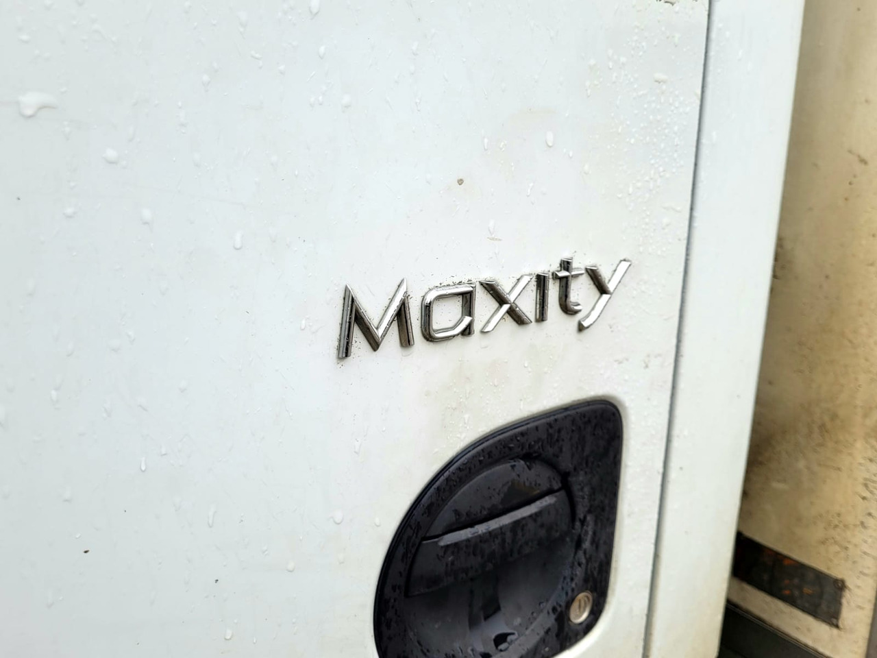 RENAULT Maxity 130DXi - بصندوق مغلق شاحنة: صور 5 RENAULT Maxity 130DXi - بصندوق مغلق شاحنة: صور 5