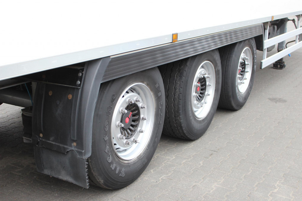Chereau CV 1550 Strom 2,60h TW Liftachse SAF FRC - مبردة نصف مقطورة: صور 4 Chereau CV 1550 Strom 2,60h TW Liftachse SAF FRC - مبردة نصف مقطورة: صور 4