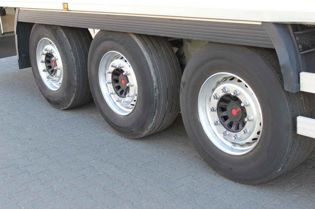 Chereau TK SLXi 300 Doppelstock FRC06.26 SAF - مبردة نصف مقطورة: صور 5 Chereau TK SLXi 300 Doppelstock FRC06.26 SAF - مبردة نصف مقطورة: صور 5