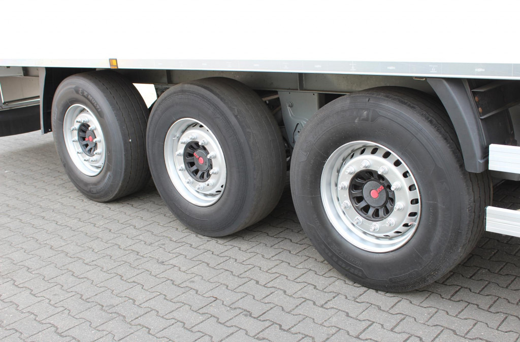 Chereau TK SLXi 300 Doppelstock FRC06.26 SAF - مبردة نصف مقطورة: صور 5 Chereau TK SLXi 300 Doppelstock FRC06.26 SAF - مبردة نصف مقطورة: صور 5