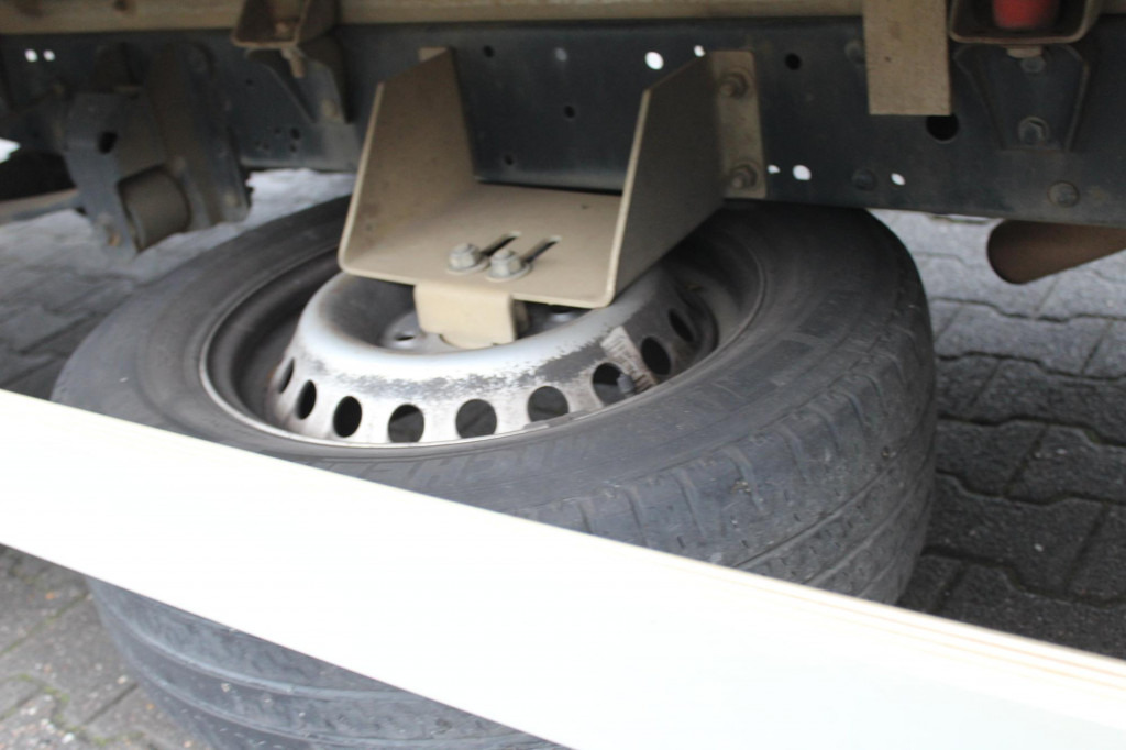 Iveco Daily 35-140 Hi-Matic CX 350 Tiefkühl Teil LBW - الشاحنات الصغيرة المبردة: صور 4 Iveco Daily 35-140 Hi-Matic CX 350 Tiefkühl Teil LBW - الشاحنات الصغيرة المبردة: صور 4