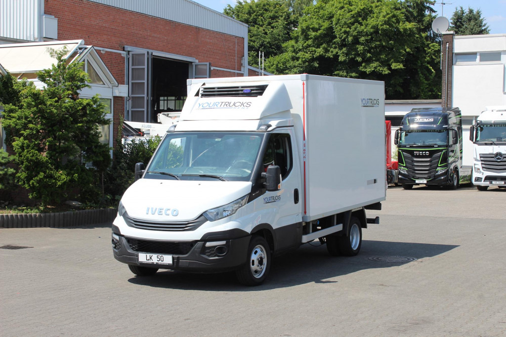 Iveco Daily 35C14 E6 Hi-Matic CX 350 Tiefkühl FRC - الشاحنات الصغيرة المبردة: صور 1 Iveco Daily 35C14 E6 Hi-Matic CX 350 Tiefkühl FRC - الشاحنات الصغيرة المبردة: صور 1