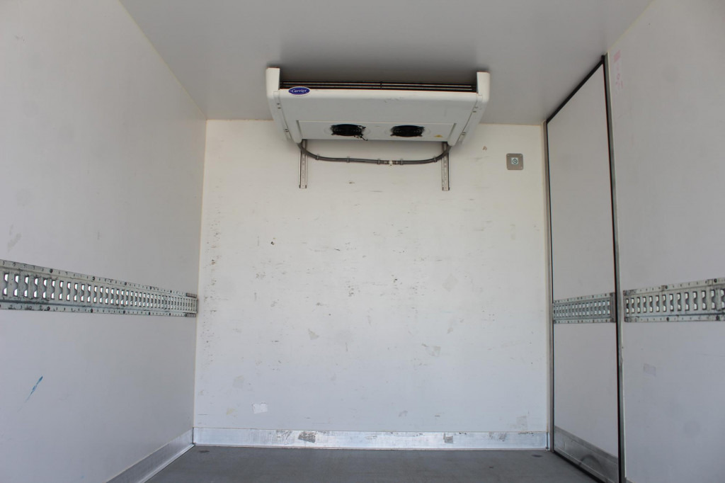 Iveco Daily 35S14 E6 Hi-Matic CX 350 Tiefkühl Strom - الشاحنات الصغيرة المبردة: صور 3 Iveco Daily 35S14 E6 Hi-Matic CX 350 Tiefkühl Strom - الشاحنات الصغيرة المبردة: صور 3