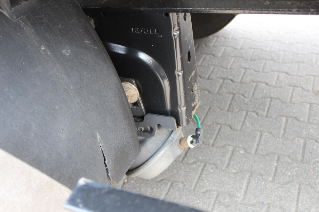 KOEGEL Standard Plane Liftachse Edscha Miete-Rent - الخيمة نصف مقطورة: صور 4 KOEGEL Standard Plane Liftachse Edscha Miete-Rent - الخيمة نصف مقطورة: صور 4