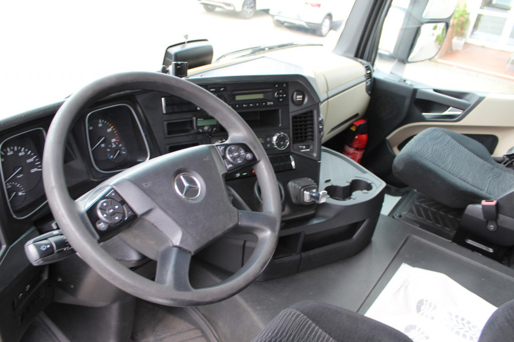 Mercedes-Benz Actros 1843 E6 Kühlbox ACC LDW - شاحنة جرار: صور 3 Mercedes-Benz Actros 1843 E6 Kühlbox ACC LDW - شاحنة جرار: صور 3