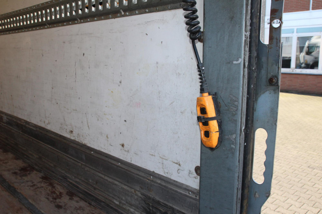 Renault D 280E6 Wide Koffer LBW nur 268Tkm! - بصندوق مغلق شاحنة: صور 4 Renault D 280E6 Wide Koffer LBW nur 268Tkm! - بصندوق مغلق شاحنة: صور 4