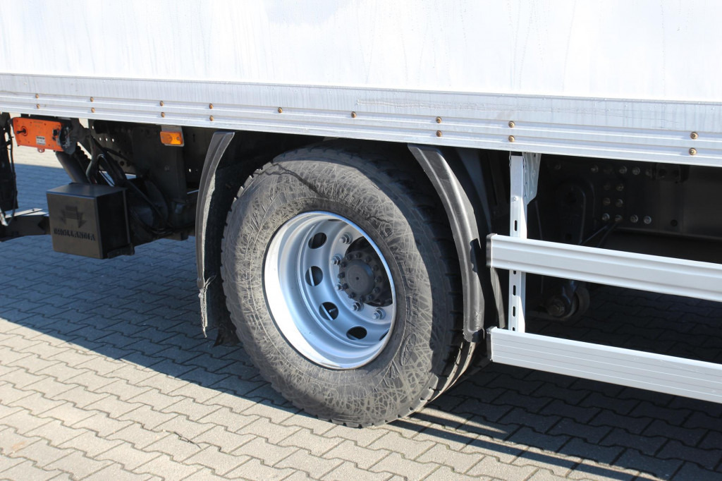 بصندوق مغلق شاحنة Renault D  280E6 Wide Koffer LBW: صور 7