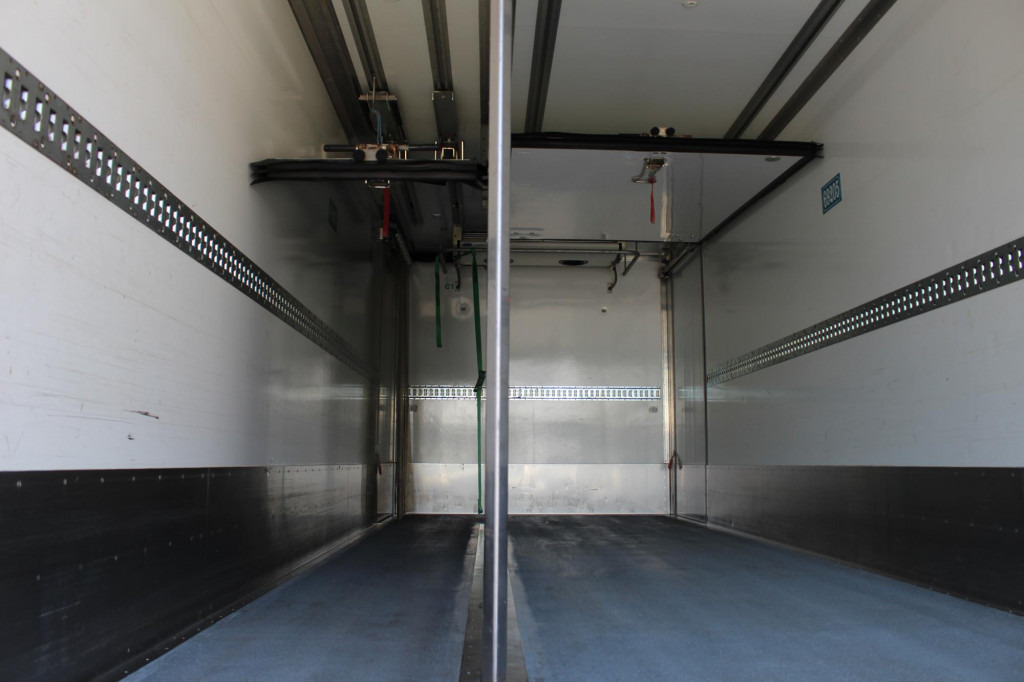 Renault D16 E6 CS 1250Mt. Bi-Temp. Tür+LBW TW Strom - مبردة شاحنة: صور 2 Renault D16 E6 CS 1250Mt. Bi-Temp. Tür+LBW TW Strom - مبردة شاحنة: صور 2