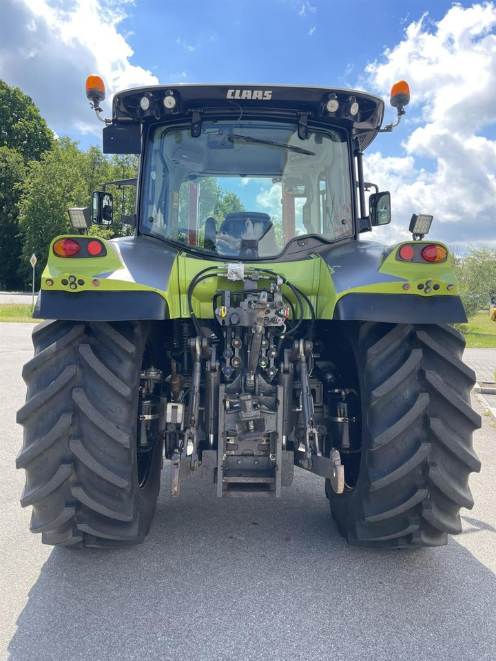 CLAAS Arion 530 CIS Frontlader FKH FZW - جرار: صور 4 CLAAS Arion 530 CIS Frontlader FKH FZW - جرار: صور 4