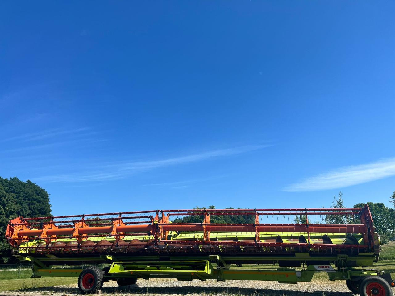 CLAAS Vario 1200 ohne Wagen - معدات حصادة الأعلاف: صور 3 CLAAS Vario 1200 ohne Wagen - معدات حصادة الأعلاف: صور 3
