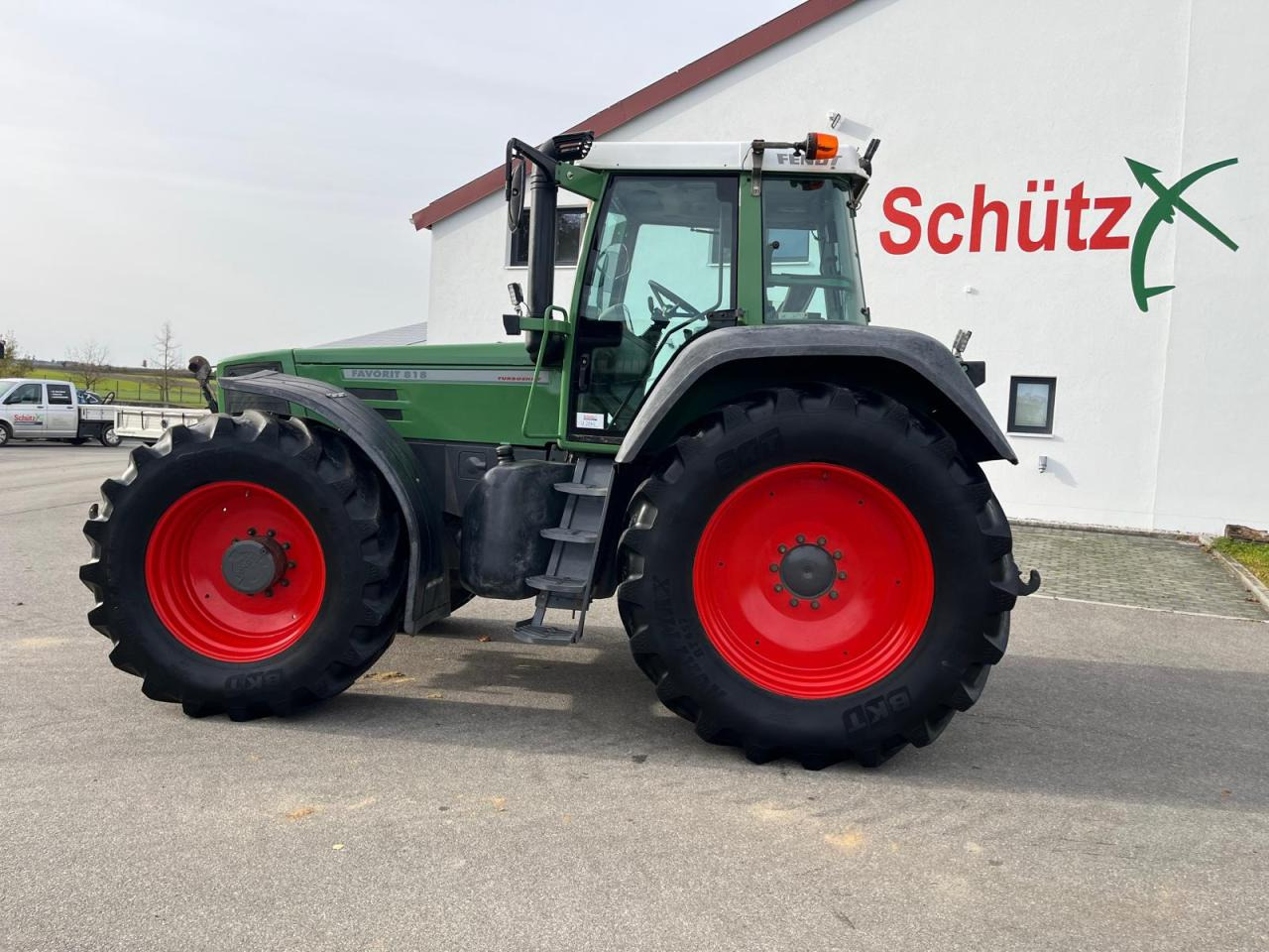 Fendt Favorit 818 Turboshift - جرار: صور 2 Fendt Favorit 818 Turboshift - جرار: صور 2