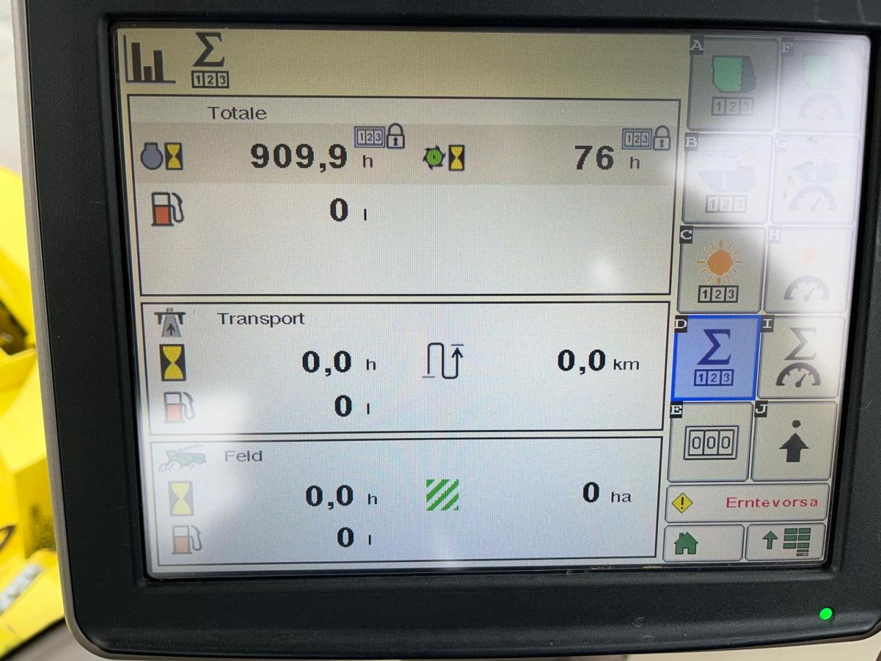 تأجير John Deere 8300i Feldhäcksler, Harvestlap, Pickup, Kemper, erst 910 Betriebsstunden, Baujahr 2018 John Deere 8300i Feldhäcksler, Harvestlap, Pickup, Kemper, erst 910 Betriebsstunden, Baujahr 2018: صور 16 تأجير John Deere 8300i Feldhäcksler, Harvestlap, Pickup, Kemper, erst 910 Betriebsstunden, Baujahr 2018 John Deere 8300i Feldhäcksler, Harvestlap, Pickup, Kemper, erst 910 Betriebsstunden, Baujahr 2018: صور 16