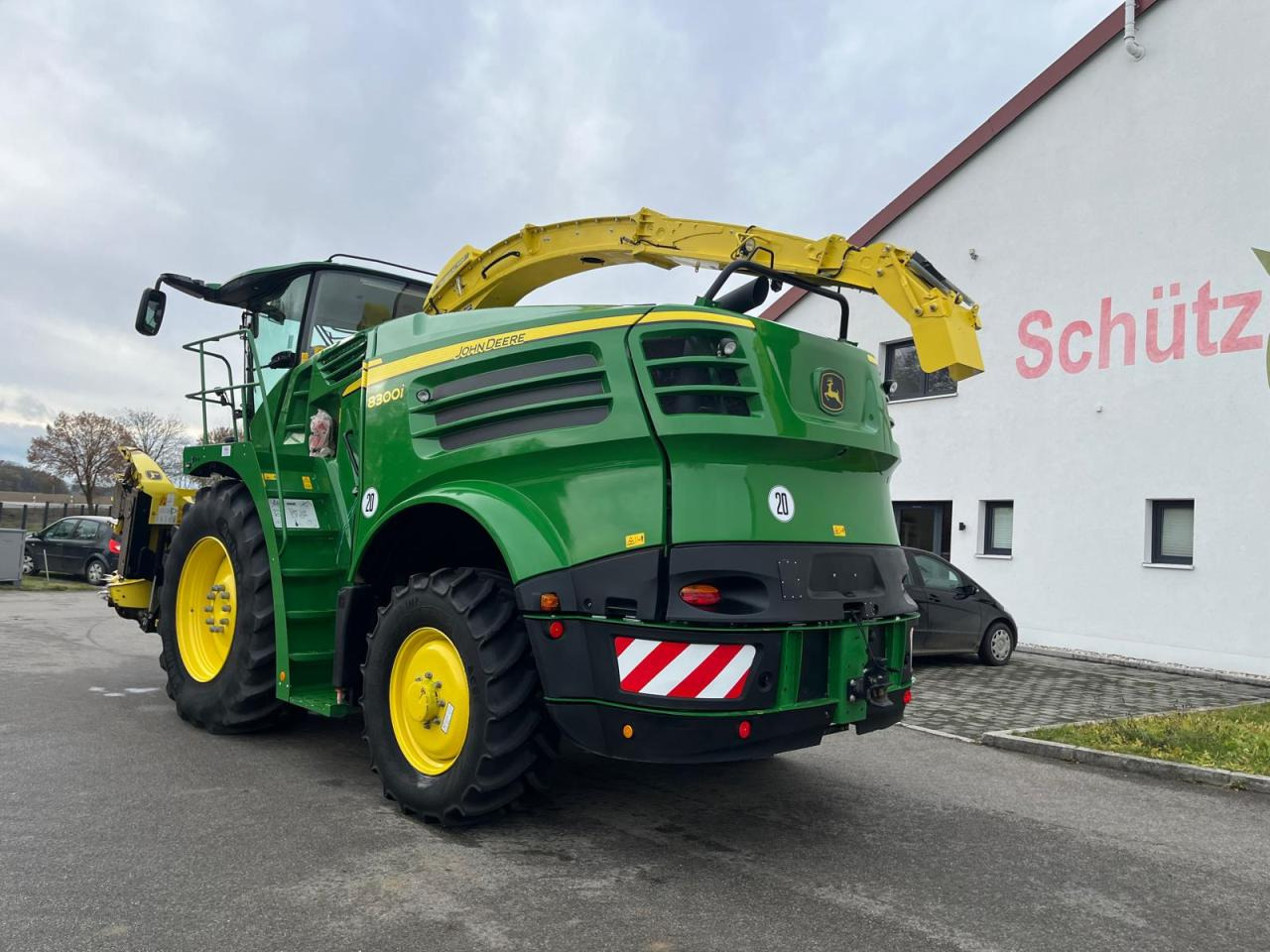 John Deere 8300i Feldhäcksler, Harvestlap, Pickup, Kemper, erst 910 Betriebsstunden, Baujahr 2018 - حصادة الأعلاف: صور 3 John Deere 8300i Feldhäcksler, Harvestlap, Pickup, Kemper, erst 910 Betriebsstunden, Baujahr 2018 - حصادة الأعلاف: صور 3