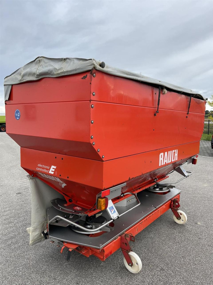 Rauch Axera Düngerstreuer H EMC 1102 Quantron P - آلة رش الأسمدة: صور 3 Rauch Axera Düngerstreuer H EMC 1102 Quantron P - آلة رش الأسمدة: صور 3