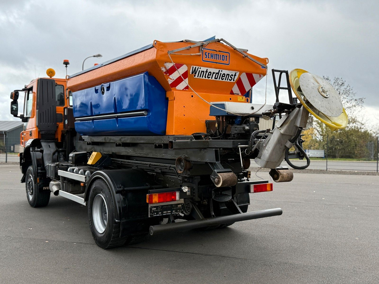 Iveco Trakker 330 EEV Winterdienst Abroll - شاحنة ذات الخطاف: صور 5 Iveco Trakker 330 EEV Winterdienst Abroll - شاحنة ذات الخطاف: صور 5