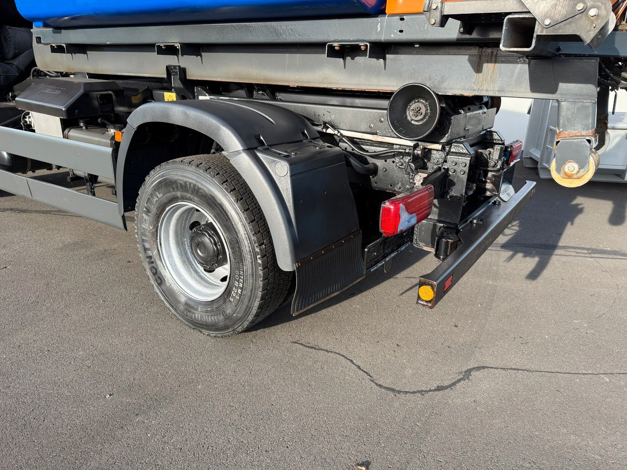 MAN TGA 18.360 4x4 Winterdienst Meiller Abroller - شاحنة ذات الخطاف: صور 5 MAN TGA 18.360 4x4 Winterdienst Meiller Abroller - شاحنة ذات الخطاف: صور 5