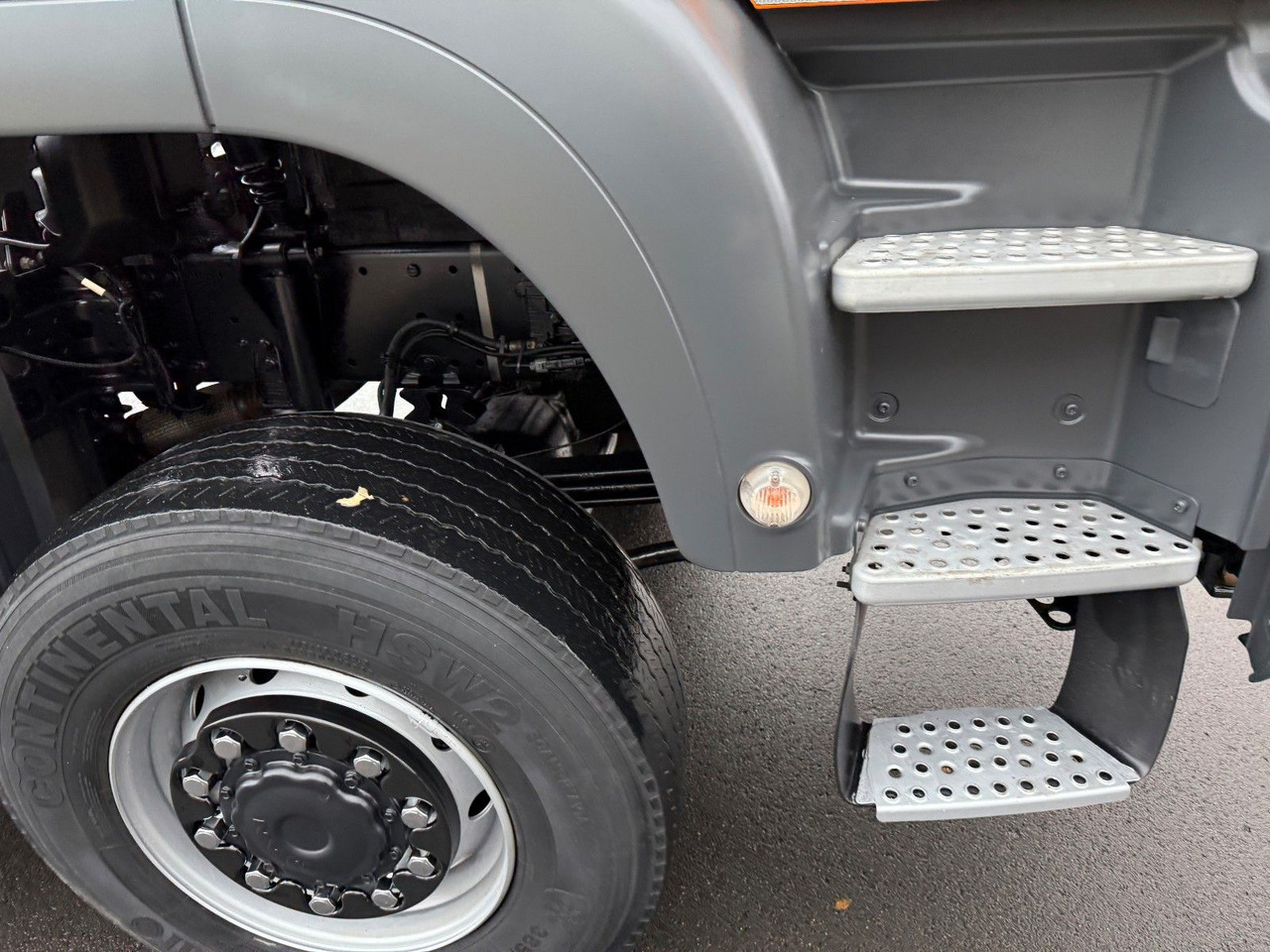 MAN TGS 18.360 4x4 Winterdienst Fahrgestell - الشاسيه شاحنة: صور 3 MAN TGS 18.360 4x4 Winterdienst Fahrgestell - الشاسيه شاحنة: صور 3